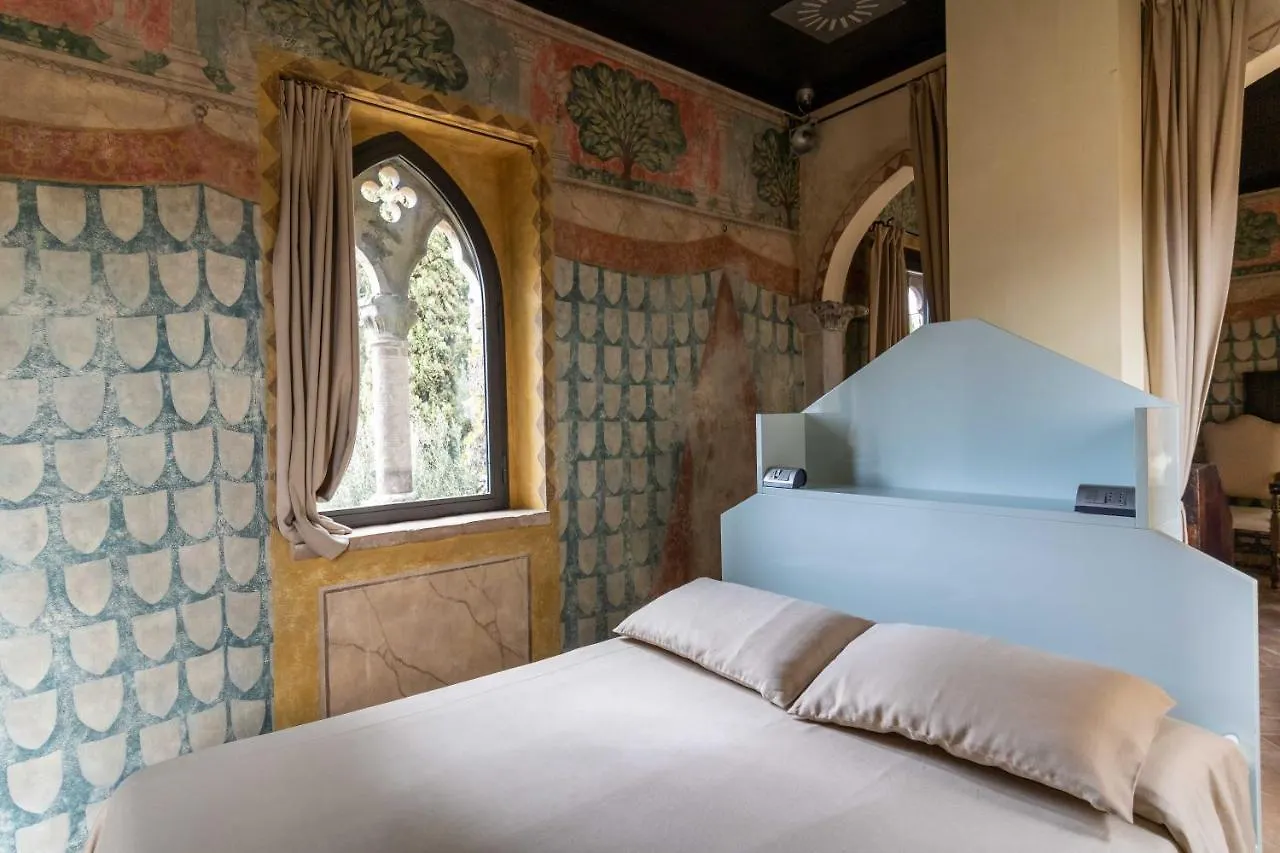 Castello Di Monterone Hotel Perugia 4*,  Italy