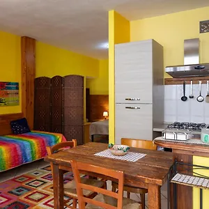 https://the-hamlet-and-the-valley-il-paesino-e-la-vallata.it-tuscanyhotel.com