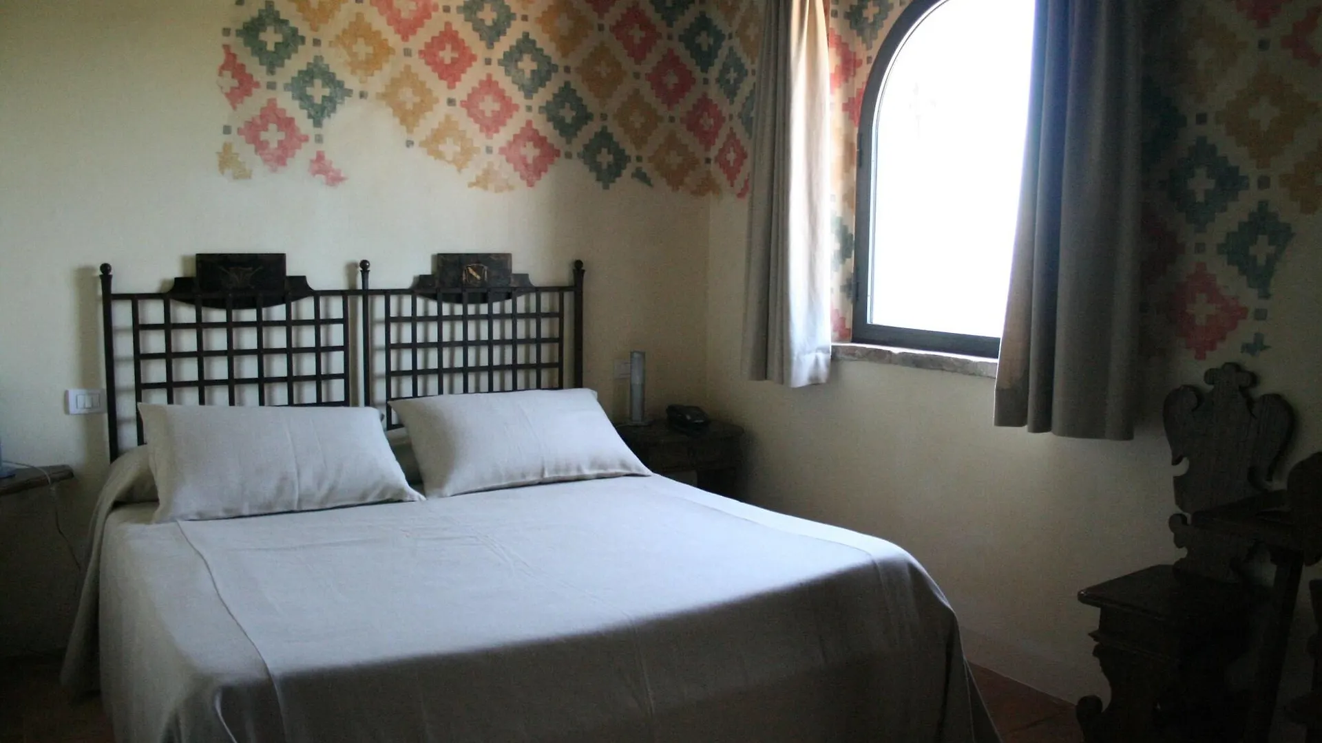 Hotel Castello Di Monterone Perugia 4*,